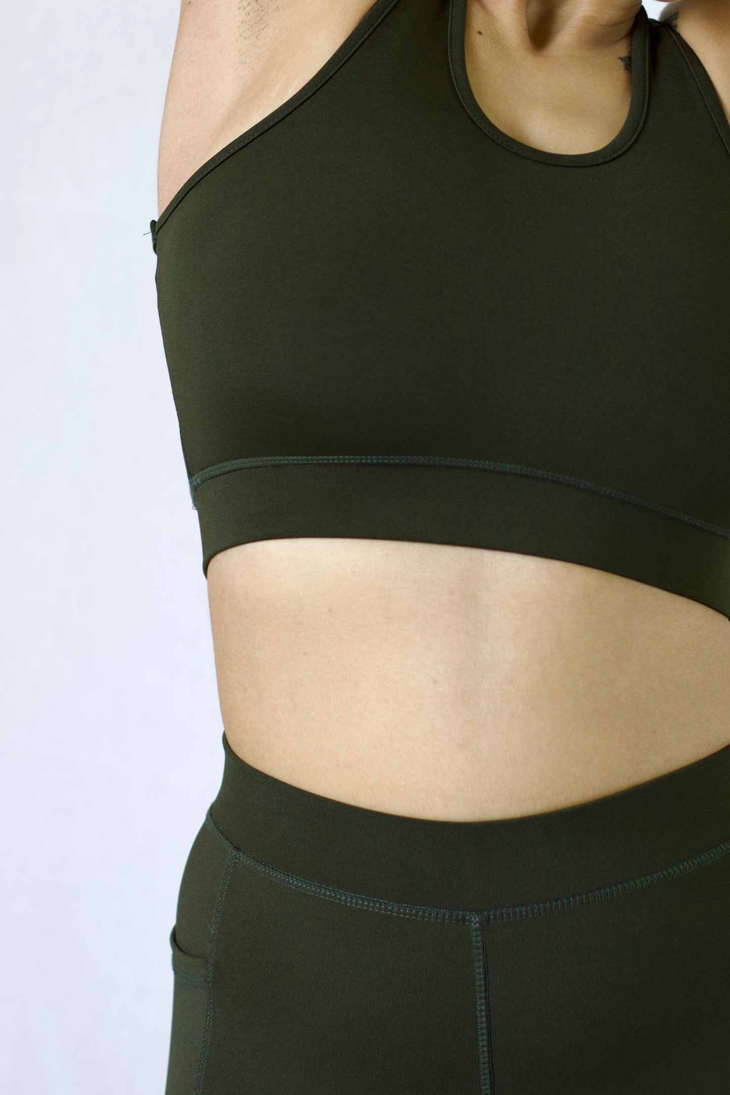 Olive Aero Flow Active Set